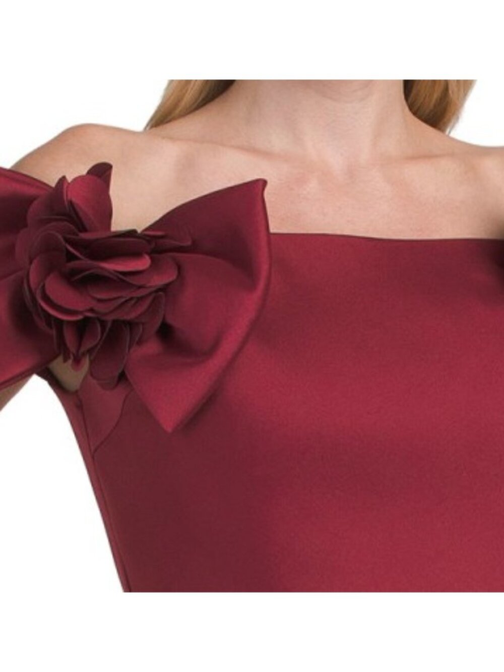 RENE BY RENE RUIZ Off The Shoulder 3d Gown - Picture 3 of 4